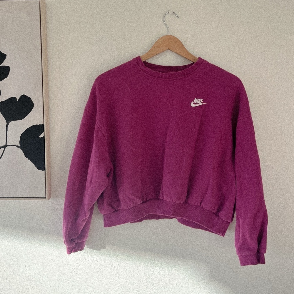 Nike Magenta Crewneck Sweatshirt